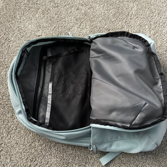 the north face ice blue jester backpack ❄️ - Picture 9 of 16
